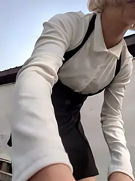 takusaki223 online show from March 30, 2026, 5:30 am