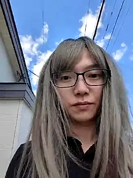 Snapshot of takusaki223 chatting on April 19, 2026, 3:17 am takusaki223 online show from April 19, 2026, 3:17 am