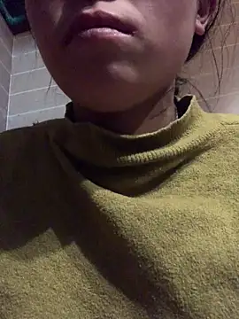 Halyy xx online show from February 21, 2026, 10:05 am