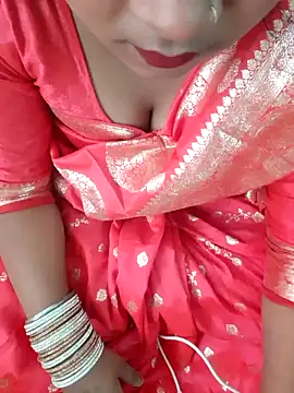 Kiara-Model online show from October 19, 2025, 9:32 am