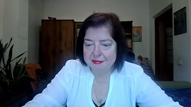 Snapshot of Violet_Pulse chatting on November 28, 2025, 9:01 am Violet Pulse online show from November 28, 2025, 9:01 am