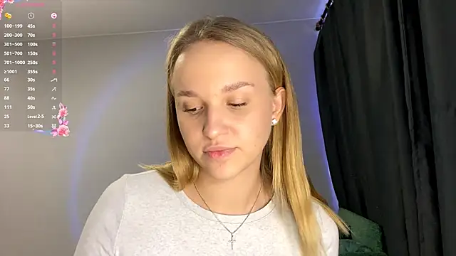 TanekaBoitel online show from September 26, 2025, 11:25 am