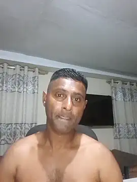 kingVibeX online show from December 4, 2025, 9:34 pm