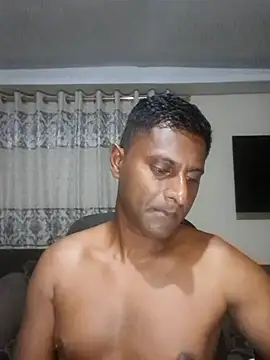 kingVibeX online show from December 16, 2025, 8:36 pm