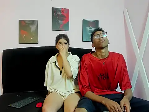 AliciaandSowi online show from October 1, 2025, 3:34 am
