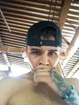 Snapshot of curvahot chatting on September 19, 2025, 6:30 pm curvahot online show from September 19, 2025, 6:30 pm