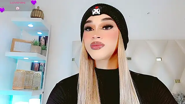 Snapshot of _IsabellaRousse chatting on February 7, 2026, 8:12 pm IsabellaRousse online show from February 7, 2026, 8:12 pm