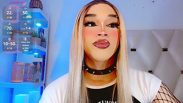 Snapshot of _IsabellaRousse chatting on February 28, 2026, 8:10 pm IsabellaRousse online show from February 28, 2026, 8:10 pm