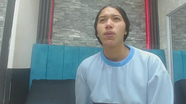 Snapshot of Lil_Rose2006 chatting on November 4, 2025, 12:48 pm Lil Rose2006 online show from November 4, 2025, 12:48 pm