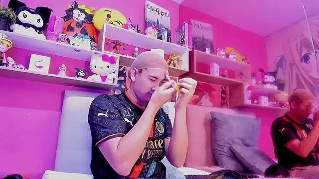 Snapshot of Marian_Cristal chatting on February 4, 2026, 3:45 am Marian Cristal online show from February 4, 2026, 3:45 am