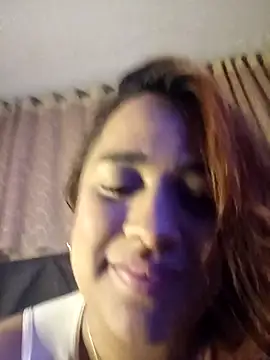 Aria hebe  online show from May 3, 2026, 4:29 am