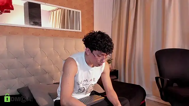 liam twiink online show from February 26, 2026, 2:54 am