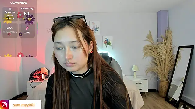 Samara Hilton 2 online show from November 12, 2025, 6:41 pm