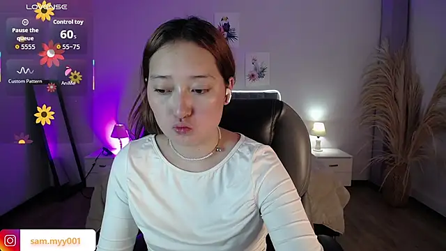 Samara Hilton 2 online show from December 16, 2025, 6:02 pm