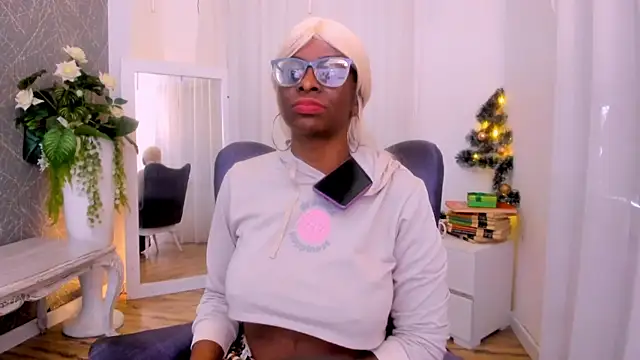 Snapshot of LolaJenkinss chatting on November 25, 2025, 2:06 pm LolaJenkinss online show from November 25, 2025, 2:06 pm