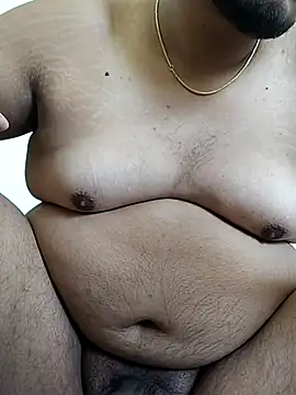 Snapshot of mr_plum1 chatting on October 12, 2025, 6:01 am mr plum1 online show from October 12, 2025, 6:01 am