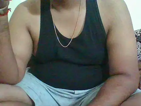 Snapshot of mr_plum1 chatting on November 30, 2025, 4:49 am mr plum1 online show from November 30, 2025, 4:49 am