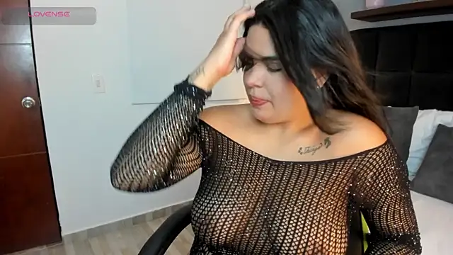 Snapshot of daniela_crozee_ chatting on October 29, 2025, 2:03 am daniela crozee online show from October 29, 2025, 2:03 am