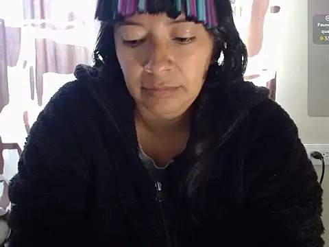 Snapshot of Acelinrose chatting on April 1, 2026, 2:25 pm Acelinrose online show from April 1, 2026, 2:25 pm