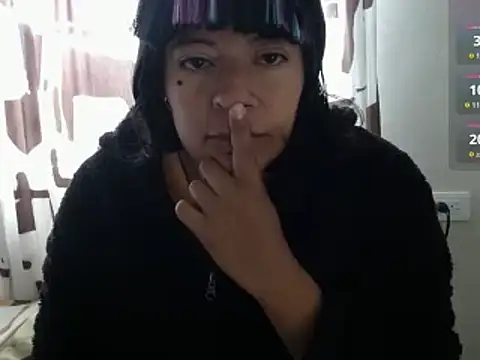 Snapshot of Acelinrose chatting on April 21, 2026, 2:56 pm Acelinrose online show from April 21, 2026, 2:56 pm