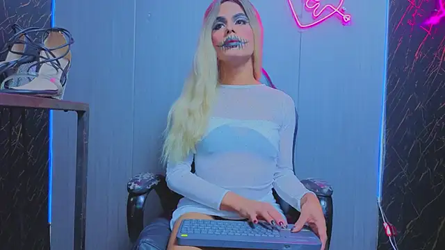 antonella sexidoll online show from October 18, 2025, 9:10 am