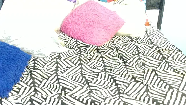 Snapshot of Dandelion_enigman chatting on November 12, 2025, 5:52 am Dandelion enigman online show from November 12, 2025, 5:52 am