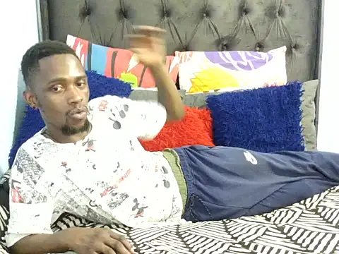 Snapshot of Dandelion_enigman chatting on November 29, 2025, 9:34 am Dandelion enigman online show from November 29, 2025, 9:34 am