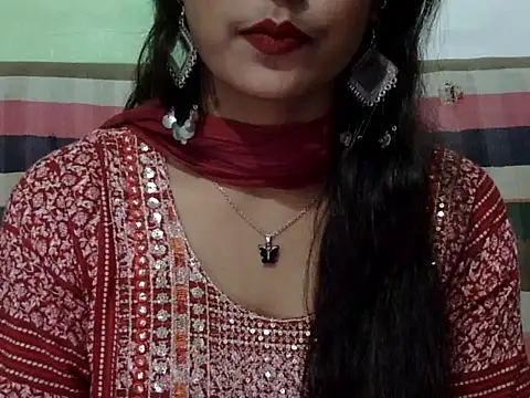 sexy-irm online show from October 27, 2025, 8:18 am