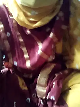 Snapshot of TeluguCuplehyd chatting on April 6, 2026, 6:58 am TeluguCuplehyd online show from April 6, 2026, 6:58 am