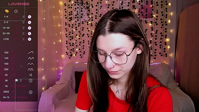 LinaBlossom  online show from January 15, 2026, 9:14 am