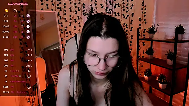 LinaBlossom  online show from June 3, 2026, 3:53 am