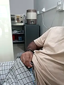 Snapshot of Shergillvicky69 chatting on October 8, 2025, 9:40 am Shergillvicky69 online show from October 8, 2025, 9:40 am