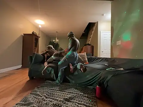 Snapshot of BodiedByMoose chatting on February 15, 2026, 6:32 am BodiedByMoose online show from February 15, 2026, 6:32 am