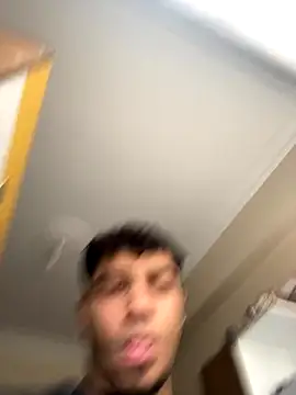 astoperaa online show from October 24, 2025, 10:33 am