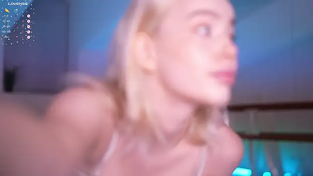 Snapshot of mother__of__dragons chatting on September 30, 2025, 9:31 pm mother of dragons online show from September 30, 2025, 9:31 pm