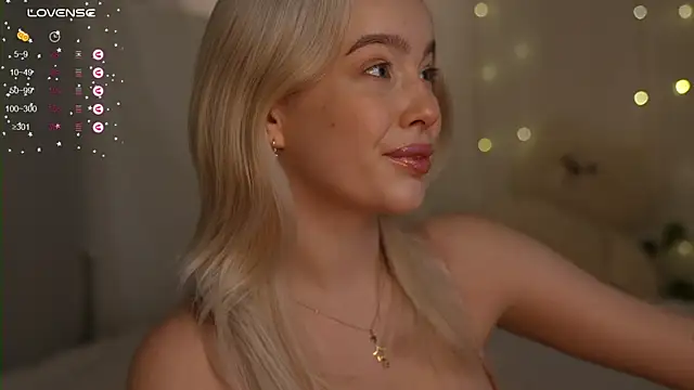 Snapshot of mother__of__dragons chatting on October 2, 2025, 9:44 pm mother of dragons online show from October 2, 2025, 9:44 pm