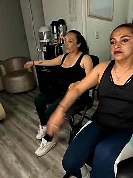 Alisson Stonee online show from April 10, 2026, 10:36 pm