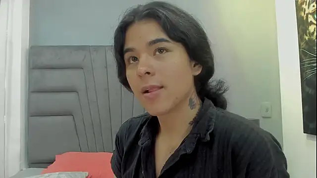 Angel Dustts online show from October 6, 2025, 7:44 pm