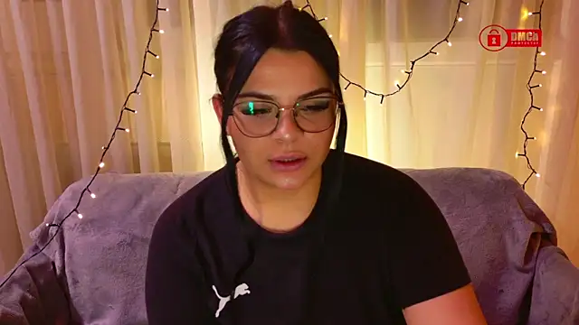 ThiccMady online show from December 14, 2025, 7:51 pm