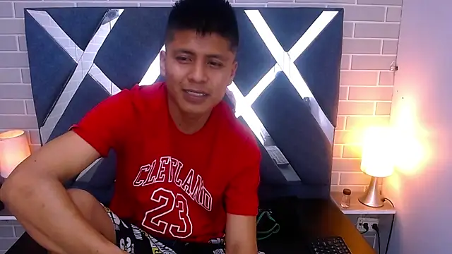 marcus hans  online show from December 15, 2025, 5:50 pm