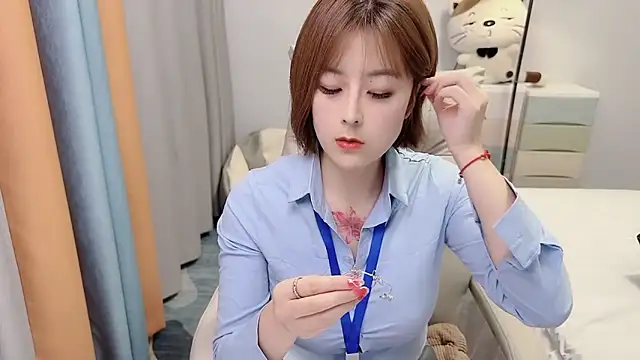 Snapshot of Mi_sooli chatting on October 24, 2025, 2:46 pm Mi sooli online show from October 24, 2025, 2:46 pm