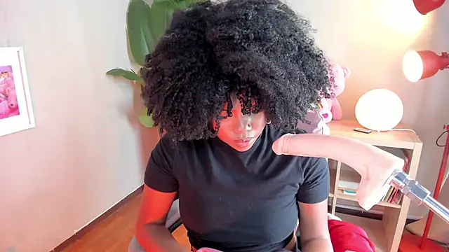 kehlannis  online show from February 11, 2026, 7:52 pm