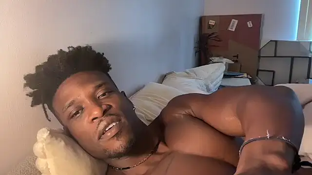 Snapshot of MrDaddyBlackNi9e chatting on September 22, 2025, 4:09 pm MrDaddyBlackNi9e online show from September 22, 2025, 4:09 pm