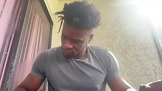 Snapshot of MrDaddyBlackNi9e chatting on September 27, 2025, 2:11 pm MrDaddyBlackNi9e online show from September 27, 2025, 2:11 pm