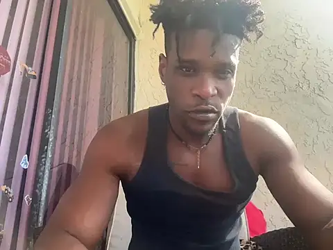 Snapshot of MrDaddyBlackNi9e chatting on October 1, 2025, 3:07 pm MrDaddyBlackNi9e online show from October 1, 2025, 3:07 pm