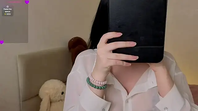 Snapshot of AishaAysitt chatting on February 28, 2026, 3:18 am AishaAysitt online show from February 28, 2026, 3:18 am