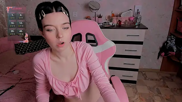 margopink online show from November 30, 2025, 12:03 am