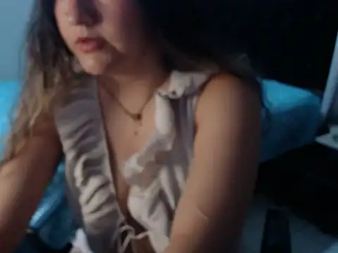 Snapshot of hilarymilky chatting on October 5, 2025, 2:21 am hilarymilky online show from October 5, 2025, 2:21 am