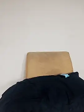 LATINO27CM online show from October 25, 2025, 2:13 pm