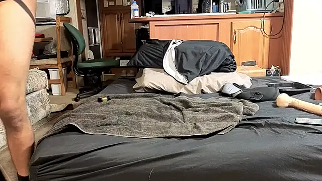 Clouds 4play online show from November 26, 2025, 2:23 am